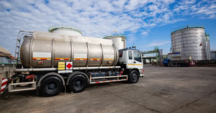 Bulk Chemical Supply in 2026 - Why Barrels, IBCs & Tankers Are Becoming the Industry Standard